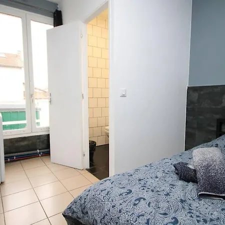 01 - Avec Lit Double Ideal Jo 2024 Apartment Saint-Denis (Seine-Saint-Denis)