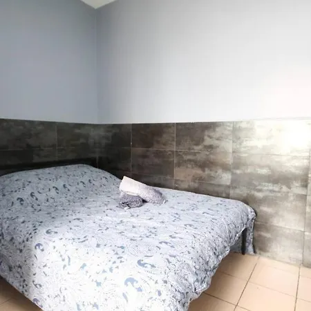 01 - Avec Lit Double Ideal Jo 2024 Apartmán